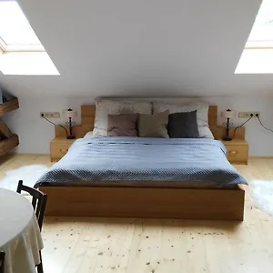 zkontrolujte dostupnost